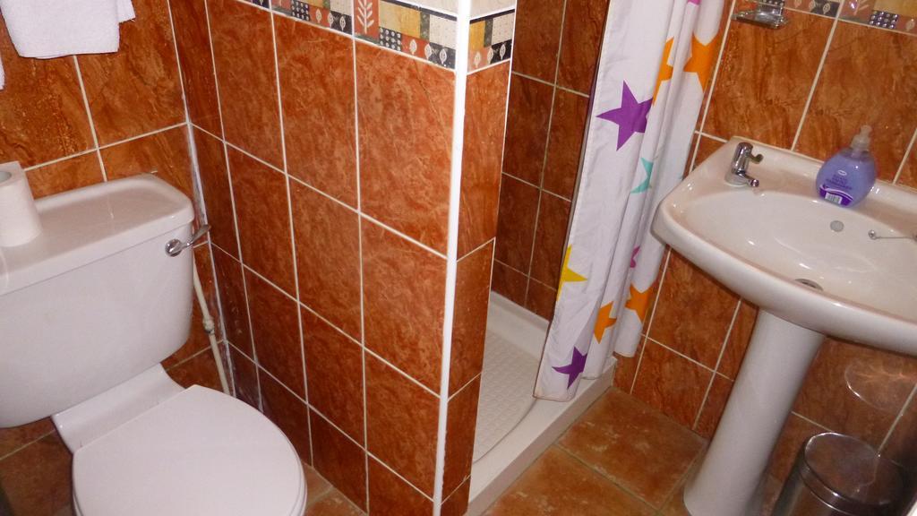 Roseville Lodge B&B Drogheda Room photo